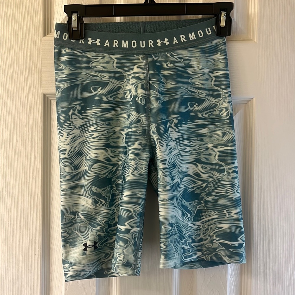 UA Long length compression shorts